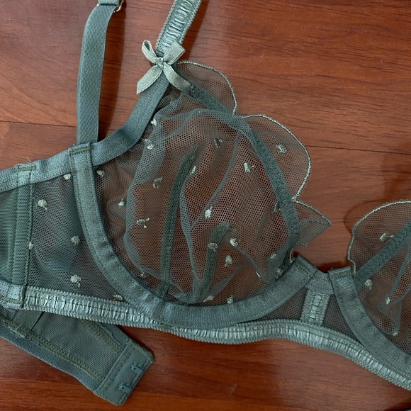 ASOS Swiss dot aqua green blue mesh scallop bra bralette - Picture 1 of 4